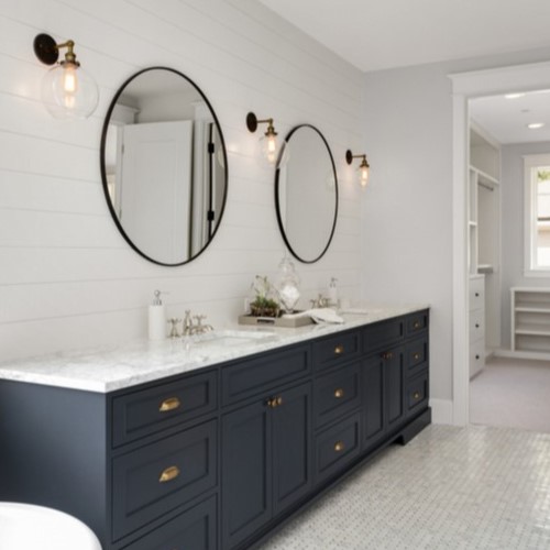 Bathrooms Image